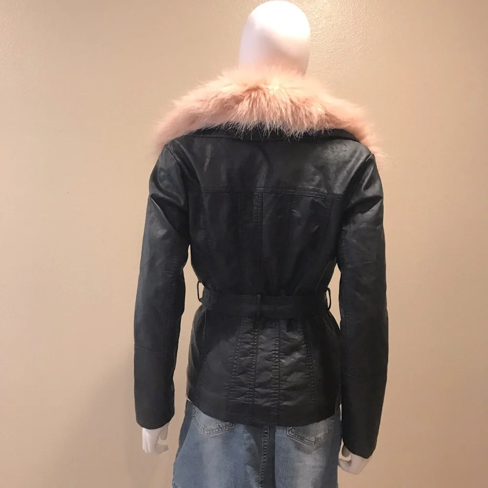 Black Faux Leather Jacket Pink Faux Fur Collar Womens Small US 4 Crop Moto Rebel - Picture 7 of 16